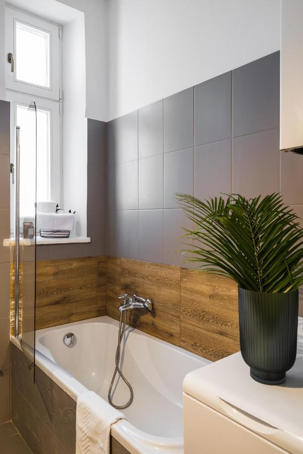 Cracovian Homes By Loft Affair Apartment *