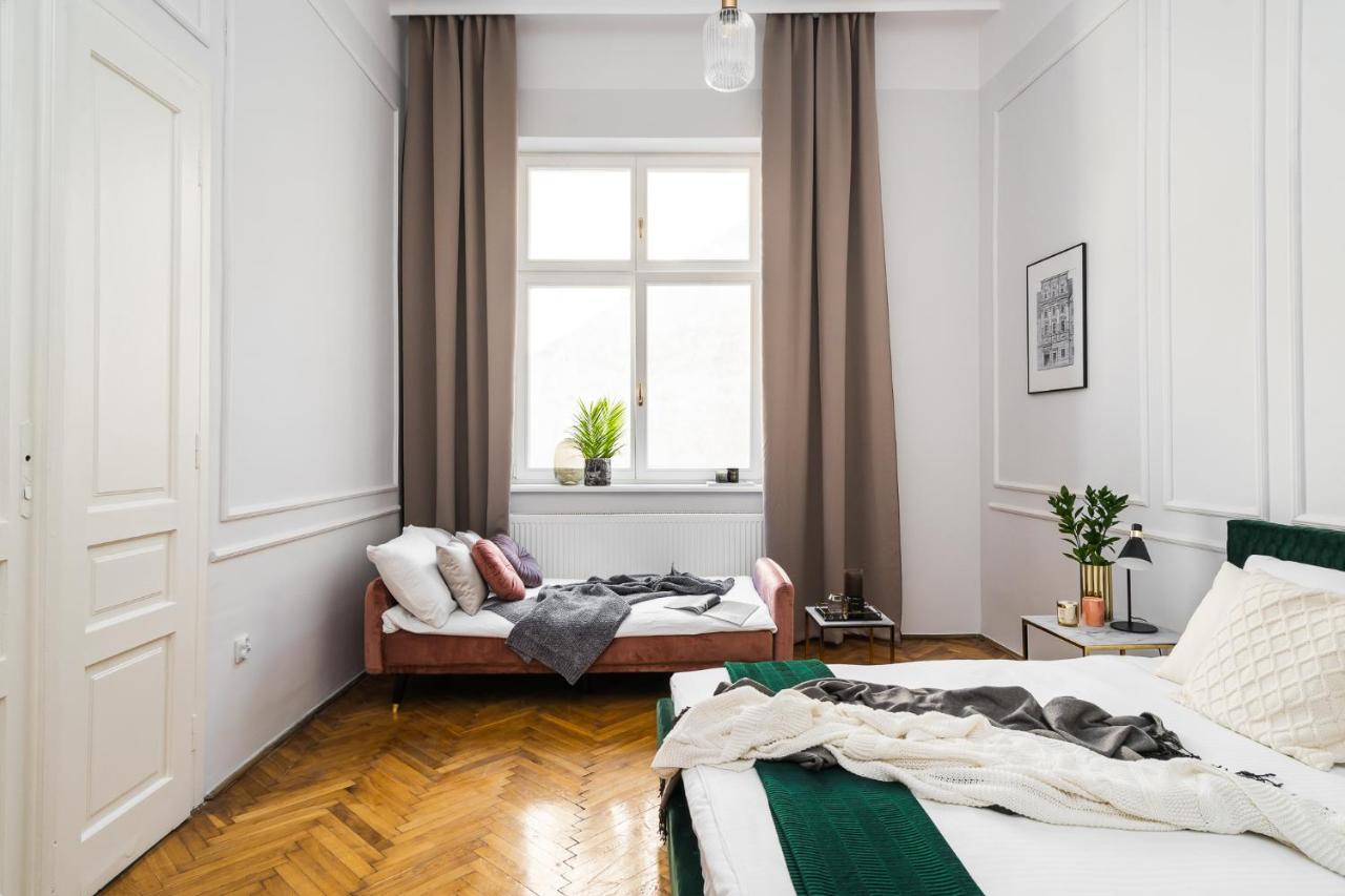 Cracovian Homes By Loft Affair Apartment *