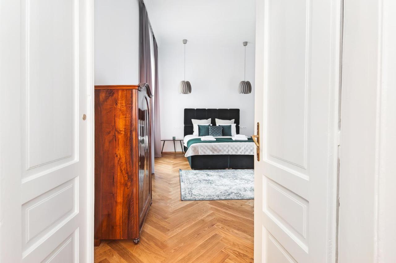 Apartment Cracovian Homes By Loft Affair